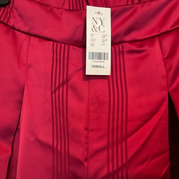 New York & Co, 3 Piece, XS Satin Striped Blazer & Wide Leg Pant & Size 2 Vest - Picture 13 of 16